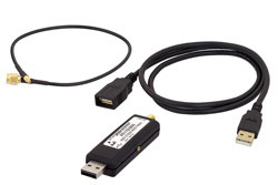 PE11S3900 - USB 周波数シンセサイザモジュール、フェーズロックループ (PLL)、35 MHz 〜 4.4 GHz 出力、SMA