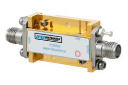 PE15A3312 - 5.5 dB NF、16 dBm P1dB、30 MHz 〜 26.5 GHz、低ノイズ 広帯域 増幅器、15 dB ゲイン、SMA