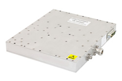 PE15A5022 - 50 dB ゲイン、79 W Psat、2.2 GHz  〜 2.7 GHz、大電力増幅器、SMA