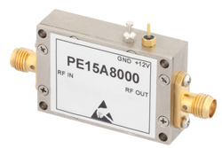 PE15A8000 - 23 dBm P1dB、50 MHz  〜 4 GHz、ゲインブロック増幅器、26 dB ゲイン、35 dBm IP3、5 dB NF、SMA