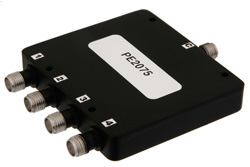PE2075 - SMAジャック 電力分配器, 4-出力 ポート 数, 800-2500 MHZ