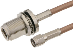 PE34575 - 逆極性 SMA オス 〜 N メス バルクヘッドケーブル、RG142 同軸