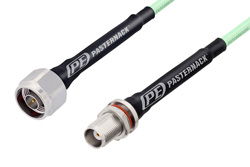 PE3C2276 - N オス 〜 TNC メス バルクヘッド、低損失ケーブル、PE-P142LL 同軸