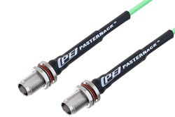 PE3C5251 - TNC メス バルクヘッド 〜 TNC メス バルクヘッド、低損失ケーブル、PE-P160LL 同軸