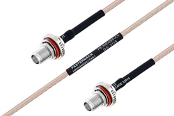 PE3M0095 - MIL-DTL-17 SMA メス バルクヘッド 〜 SMA メス バルクヘッドケーブル、M17/113-RG316 同軸