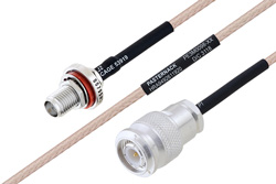 PE3M0098 - MIL-DTL-17 SMA メス バルクヘッド 〜 TNC オス ケーブル、M17/113-RG316 同軸