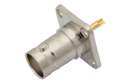 PE4394 - BNC メス コネクタ、はんだ接続、4ホールパネルマウント、ソルダーカップターミナル、.500インチ穴間隔