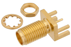 PE44212 - SMA メス バルクヘッドマウントコネクタ、はんだ接続、.062インチエンドランチPCB、.250インチ直径、.030インチ直径