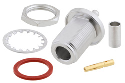 PE44528 - N メス バルクヘッドマウントコネクタ、圧着/はんだ接続、PE-C195、PE-P195、RG58、RG141、RG303、LMR-195、.195インチ、.640インチDD穴