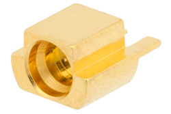 PE44879 - SMP オス スムースボアコネクタ、はんだ接続、エンドランチPCB、最大 8 GHz