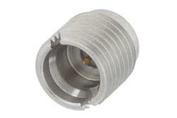 PE44909 - SMP オス リミットデテントコネクタ、はんだ接続、ねじ込み式マウント、ピンターミナル、.065インチピン長