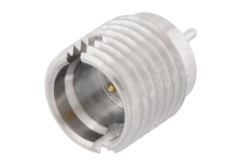 PE44964 - SMP オス スムースボアコネクタ、はんだ接続、ねじ込み式マウント、ピンターミナル、.065インチピン長錫メッキ済