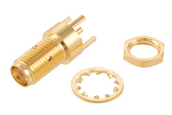 PE4524 - SMA メス バルクヘッドマウントコネクタ、はんだ接続、スルーホールPCB、.235インチD穴