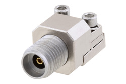 PE45400 - 2.92mm メス コネクタ、クランプ/はんだ(キャプティブ端子)接続、エンドランチPCB、交換可能エンドランチ, 0.35 インチ幅