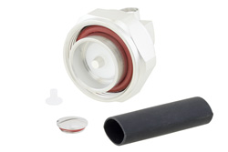 PE45425 - 7/16 DIN オス 直角コネクタ、はんだ接続、SPP-250-LLPL、低PIM