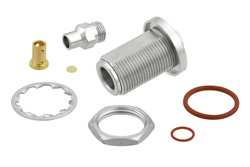 PE45447 - N メス バルクヘッドマウントコネクタ、クランプ/はんだ接続、PE-P160LL