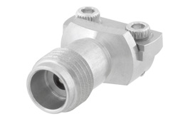 PE45475 - 2.4mm メス コネクタ、クランプ/はんだ(キャプティブ端子)接続、エンドランチPCB、マイクロストリップ/コプラナーランチ, 0.005 インチ