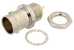 PE4619 - 75 Ω BNC メス バルクヘッドマウントコネクタ、はんだ接続、ソルダーカップターミナル、.410インチD穴