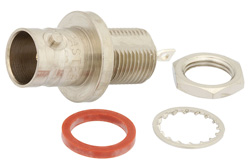 PE4624 - 75 Ω BNC メス バルクヘッドマウント気密シールコネクタ、はんだ接続、タレットターミナル、.350インチD穴