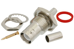 PE4747 - 逆極性 BNC メス バルクヘッドマウントコネクタ、圧着/はんだ接続、RG55、RG141、RG142、RG223、RG400、.480インチD穴