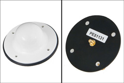 PE51131 - ミニドームアンテナ, 白 ラドーム, 960mm 直径 X 40.29mm, SMAメス, 2350-2500 MHz, 4.2 dBi