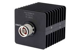 PE7017-6 - 6 dB 固定減衰器、N オス 〜 N メス、黒色 陽極酸化アルミヒートシンク、25 W、最大 18 GHz