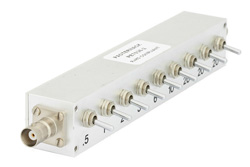 PE7036-2 - BNCジャックトグルスイッチ, 0-82.5 dB 減衰器; 1 W; DC-1 GHz