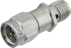 PE7161-4 - 4 dB 固定減衰器、SMA オス 〜 SMA メス、真鍮トリメタル、1 W、最大 2 GHz