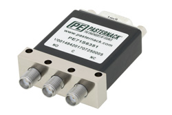 PE71S6351 - SPDT 電気機械式リレーフェールセーフスイッチ、DC 〜 18 GHz、最大 90 W、12 V、インジケータ、SMA