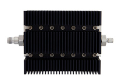 PE7222-30 - 30 dB 固定減衰器、TNC メス 〜 SMA オス 方向性、黒色 陽極酸化アルミヒートシンク、100 W、最大 6 GHz