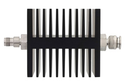 PE7343-30 - 30 dB 固定減衰器、TNC メス 〜 TNC オス 方向性、黒色 陽極酸化アルミヒートシンク、50 W、最大 18 GHz