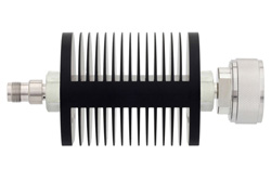 PE7377-3 - 3 dB 固定減衰器、TNC メス 〜 7/16 DIN オス、黒色 陽極酸化アルミヒートシンク、25 W、最大 7.5 GHz