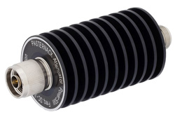 PE7388-20 - 20 dB 固定減衰器、N オス 〜 N メス 単一方向性、黒色 陽極酸化アルミヒートシンク、50 W、最大 3 GHz