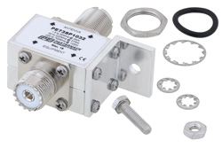 PE73SP1032 - UHF F/F 入/出力 バルクヘッド 同軸 RF サージプロテクタ、1.5MHz - 700MHz、DC ブロック、2kW、IP非該当、10mJ、50kA、ブロックキャップ、気体管