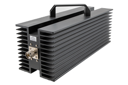 PE7AP418-30 - 30 dB 固定減衰器, N オス 〜 N メス 方向性 黒アルマイト アルミニウム ヒートシンク, 定格 500 W 最大 3 GHz