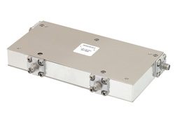PE83CR1013 - デュアルジャンクションサーキュレータ、36 dB アイソレーション、1 GHz 〜 2 GHz、10 W、SMA メス