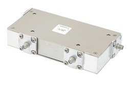 PE83CR1015 - デュアルジャンクションサーキュレータ、40 dB アイソレーション、1.7 GHz 〜 2.2 GHz、10 W、SMA メス