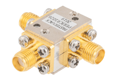PE83CR1026 - Circulator with 18 dB Isolation from 8 GHz to 12 GHz, 10 Watts and SMA Female