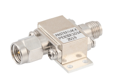 PE83IR1034 - Isolator with 14 dB Isolation from 18 GHz to 26.5 GHz, 10 Watts and SMA Male to SMA Female