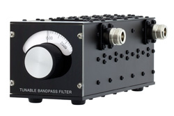 PE8733 - 5 セクションチューナブルバンドパスフィルタ、N メス コネクタ、動作範囲 1.5 GHz 〜 3 GHz、5% 帯域幅