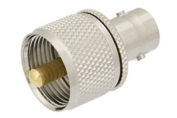 PE9004 - UHF オス 〜 BNC メス アダプタ