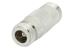 PE91035 - 低PIM N メス 〜 N メス アダプタ、低VSWR