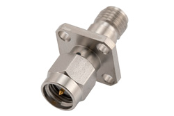 PE91453 - SMA オス 〜 SMA メス 4 穴フランジマウントアダプタ