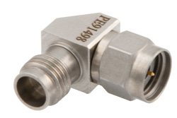 PE91498 - 2.4mm オス 〜 2.4mm メス 留め継ぎ直角 アダプタ