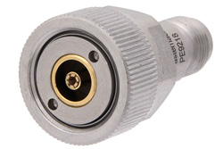 PE9218 - プレシジョン TNC メス 〜 7mm 雌雄同形 アダプタ