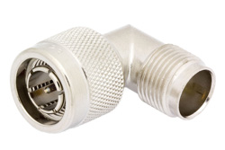 PE9623 - 75 Ω TNC オス 〜 75 Ω TNC メス 直角アダプタ