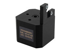 PEWAM0001 - 0.75 インチ方形フランジ、標準型アンテナ、取り付け固定タイプ、UG-599/U フランジ