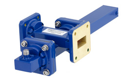 PEWCT1060 - WR-75導波管 20 dB クロスガイド結合器、スクエアカバーフランジ、SMA メス 結合ポート、10 GHz 〜 15 GHz、青銅