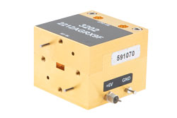 PEWGA3202 - 低ノイズアンプ (LNA), 33 ～ 50 GHz 周波数範囲, Q バンド,  WR-22 導波管 コネクタ, UG-383/U フランジ, 32 dB 利得