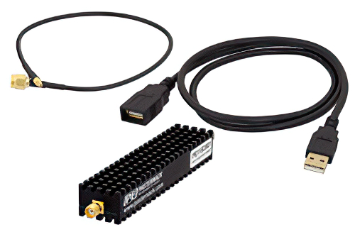 USB 周波数シンセサイザモジュール、フェーズロックループ (PLL)、25 MHz 〜 6 GHz 出力、SMA